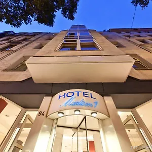 Madison Otel