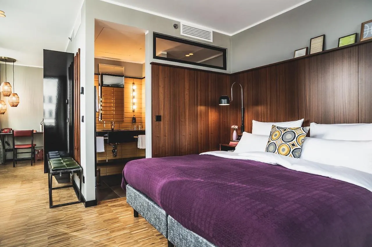 Henri Hotel Duesseldorf Downtown 4*, Düsseldorf Germania