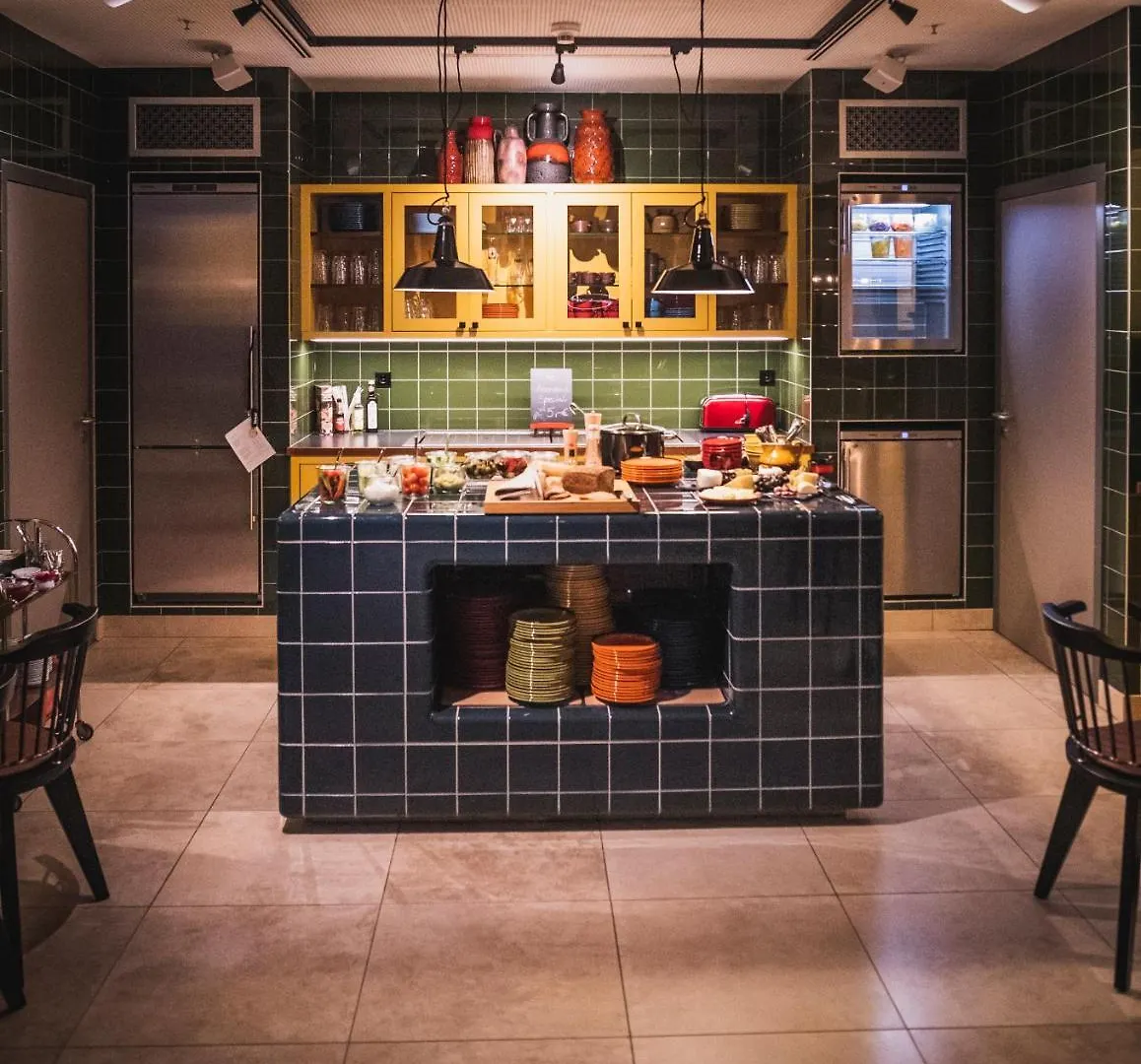 ****  Henri Hotel Duesseldorf Downtown Germania